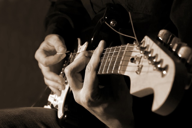 Guitar Yoga: What It Is And How To Practise It