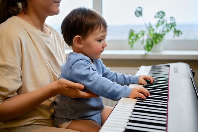 Deciding The Right Age To Start Your Child’s Music Lessons